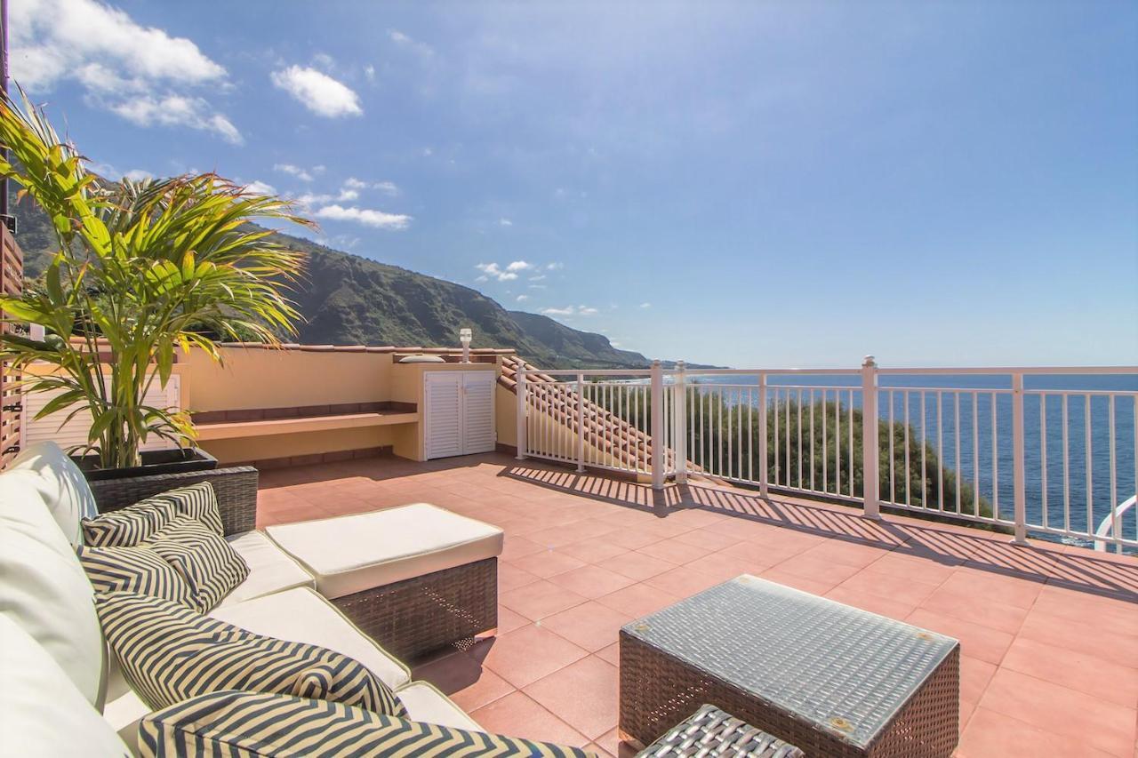 Villa In Protected Space In Front Of The Sea Los Realejos Exteriör bild