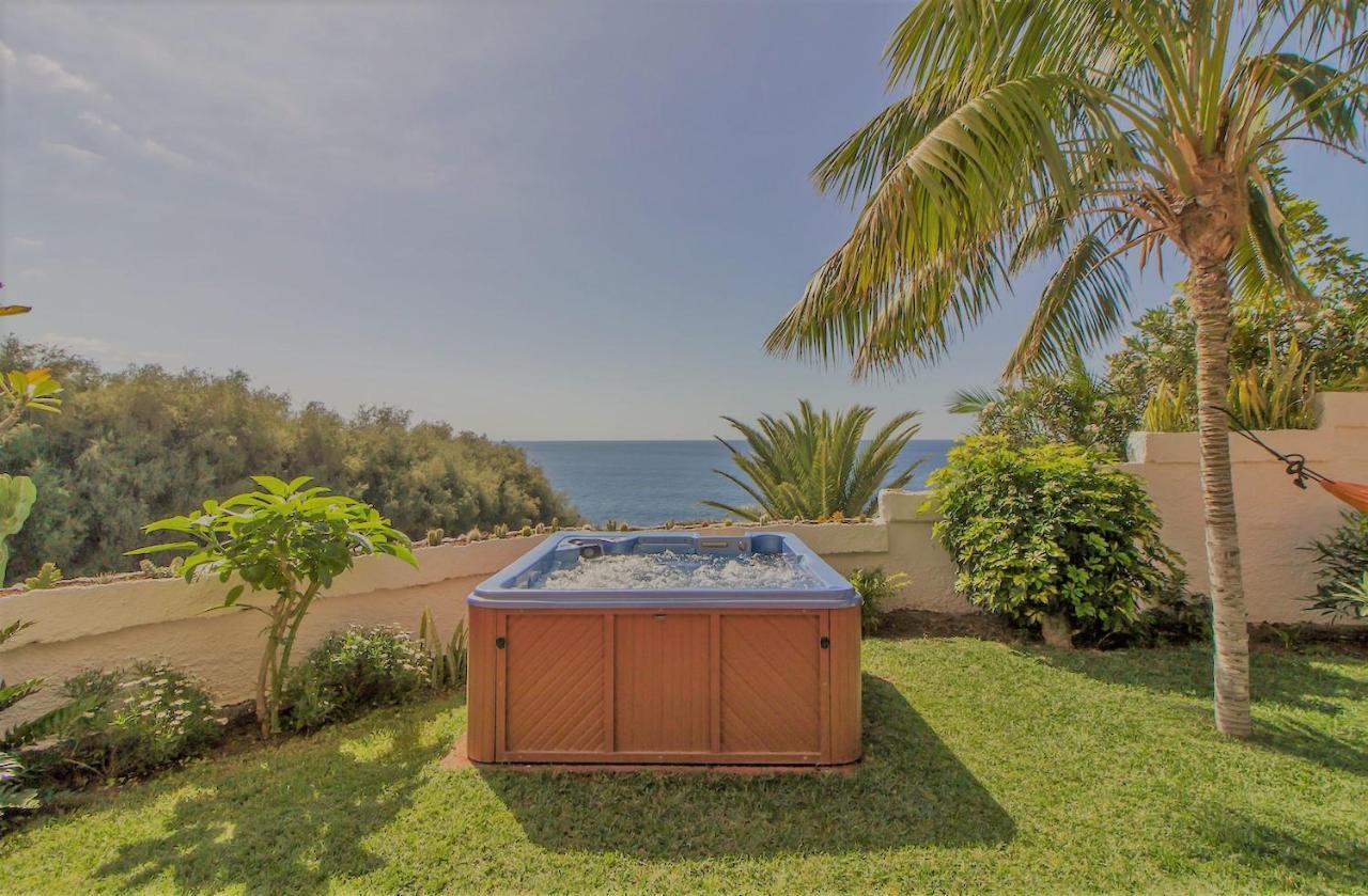 Villa In Protected Space In Front Of The Sea Los Realejos Exteriör bild