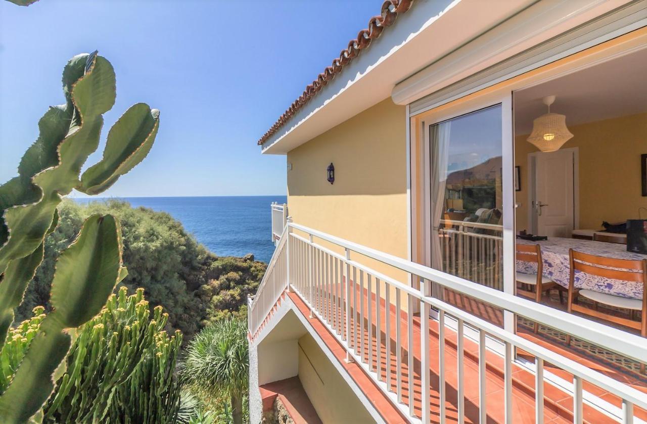 Villa In Protected Space In Front Of The Sea Los Realejos Exteriör bild
